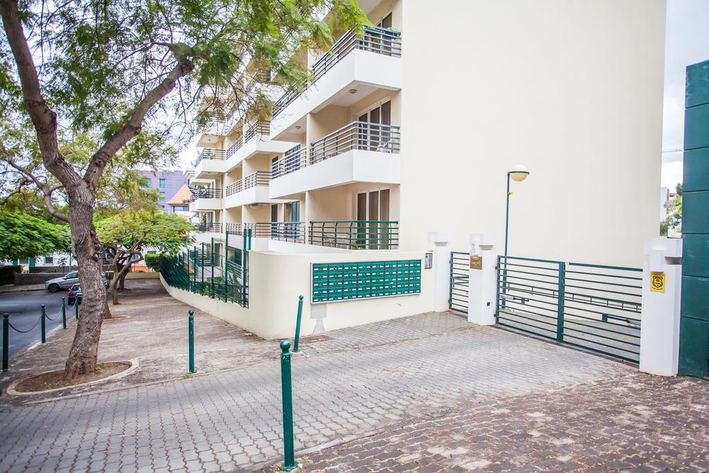 Apartamento Caires Daire Funchal  Dış mekan fotoğraf